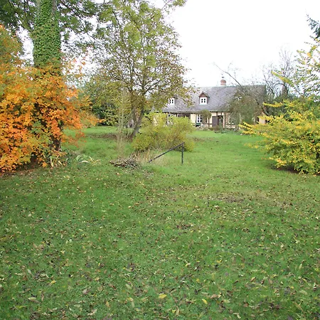 Le Pommenial De La Herissonniere 3*