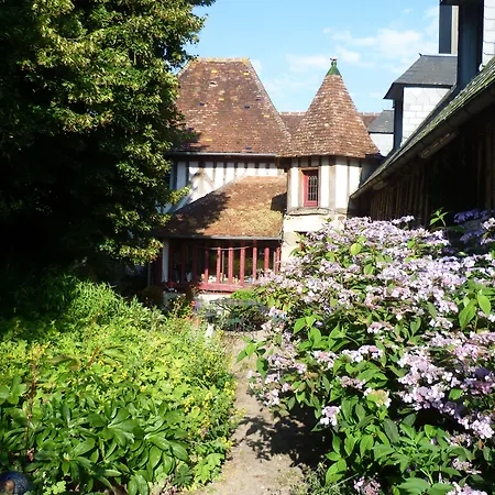 Le Pommenial De La Herissonniere Saint-Aubin-de-Bonneval