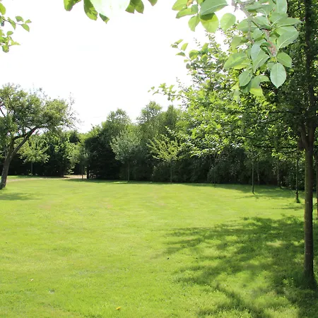 Alojamento de Acomodação e Pequeno-almoço Le Pommenial De La Herissonniere