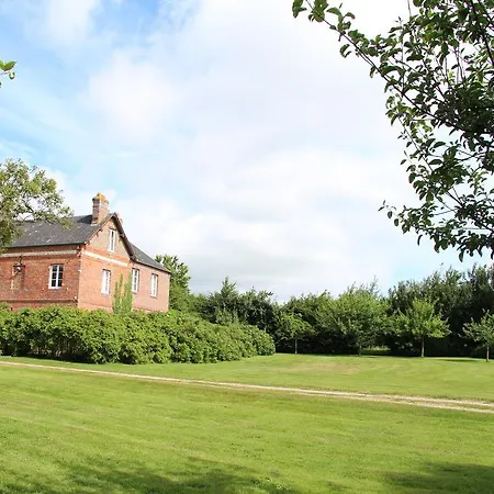 Le Pommenial De La Hérissonnière Bed & Breakfast 3*