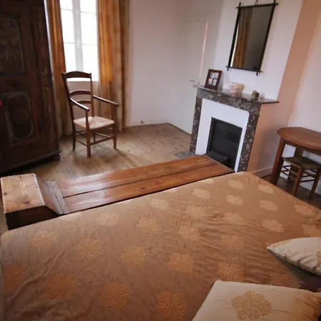 Le Pommenial De La Herissonniere Alojamento de Acomodação e Pequeno-almoço 3*