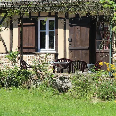 Alojamento de Acomodação e Pequeno-almoço Le Pommenial De La Herissonniere