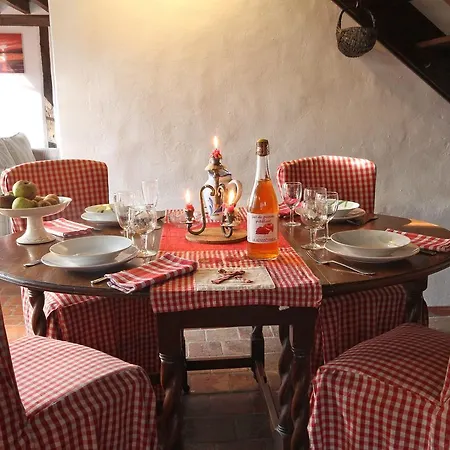 Le Pommenial De La Herissonniere Alojamento de Acomodação e Pequeno-almoço 3*