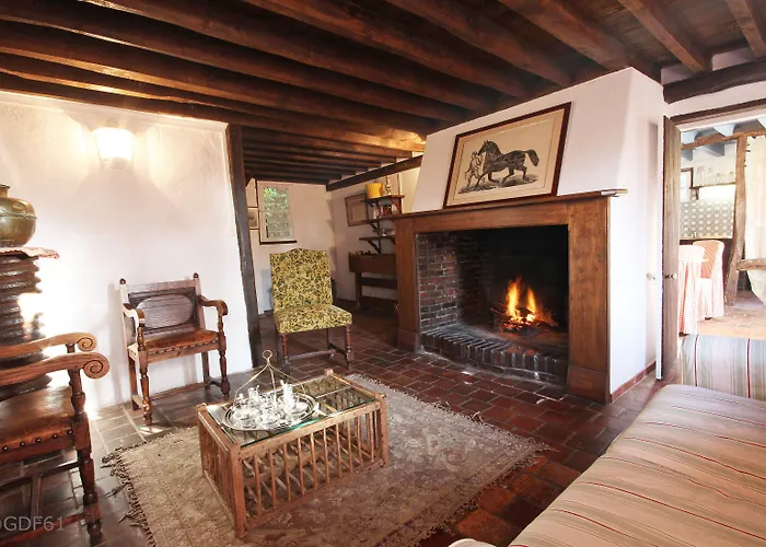 Le Pommenial De La Herissonniere 住宿加早餐酒店 3*