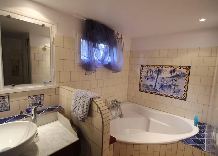 Le Pommenial De La Herissonniere 住宿加早餐酒店 3*