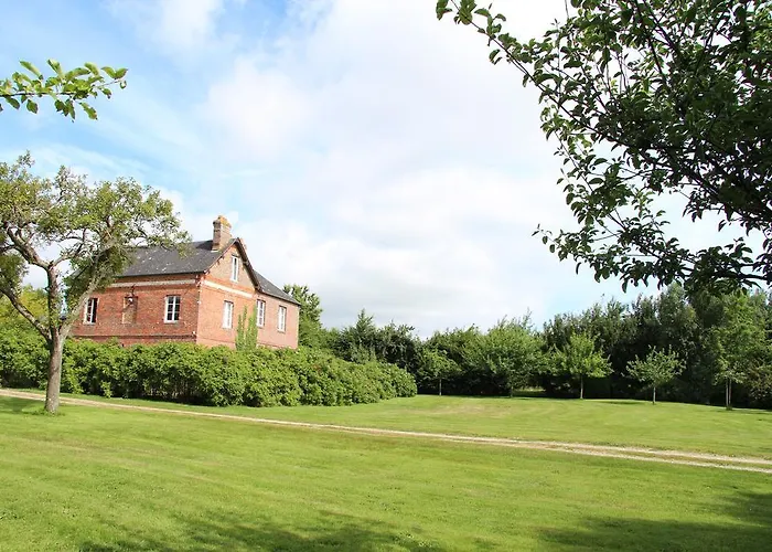 Le Pommenial De La Herissonniere 住宿加早餐酒店 3*