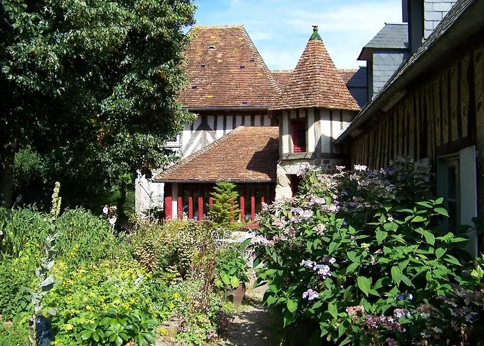 Le Pommenial De La Herissonniere 3*