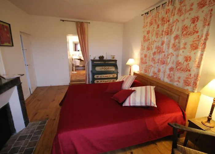 住宿加早餐酒店 Le Pommenial De La Herissonniere Saint-Aubin-de-Bonneval