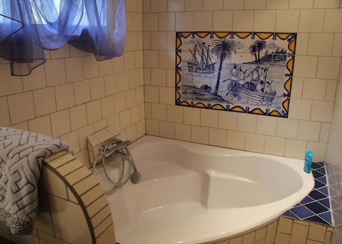 Le Pommenial De La Herissonniere 3*