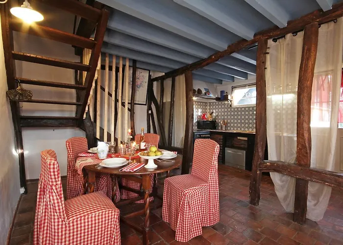 Le Pommenial De La Herissonniere