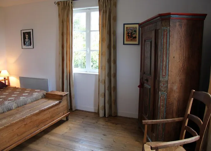 Le Pommenial De La Herissonniere